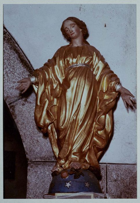 statue (petite nature) : Vierge