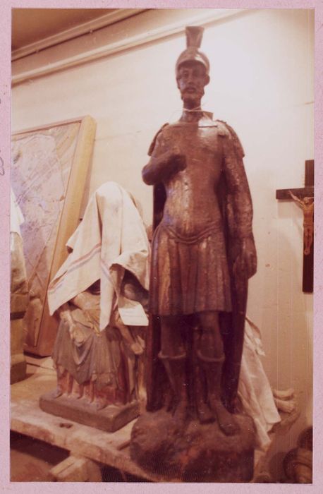 statue de saint légionnaire : saint Maurice ou saint Martin ?