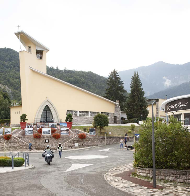 Façade