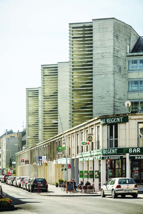 Vue d’ensemble depuis la rue