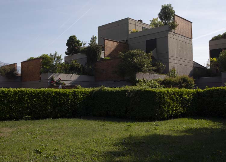 Vue d’ensemble depuis un jardin