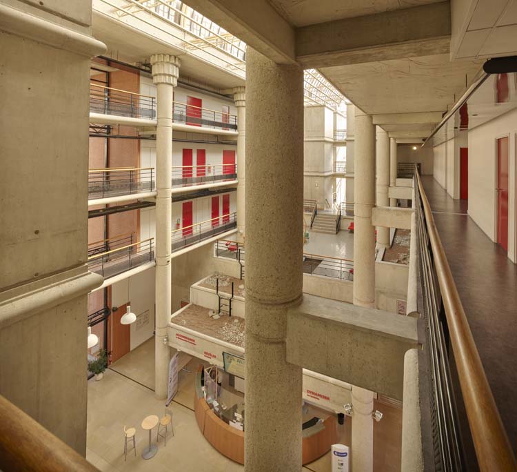 Cour intérieure depuis les galeries