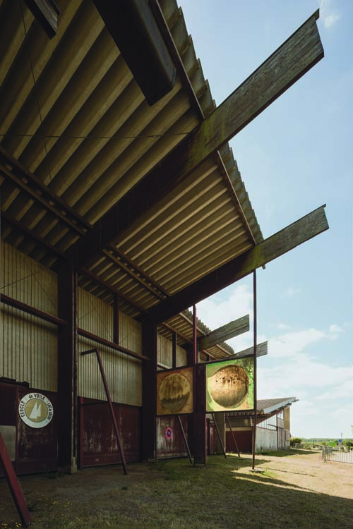 Auvents du hangar