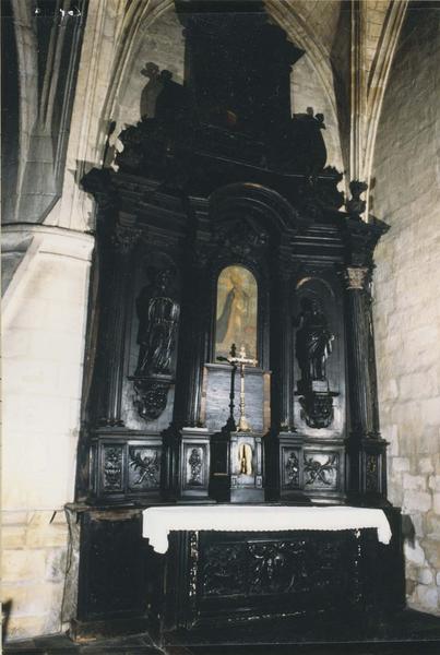 autel de Notre-Dame de Bonne-Nouvelle et de Saint Sacerdos, retable, tabernacle, deux statues : Saint Jean, un Prêtre non identifié