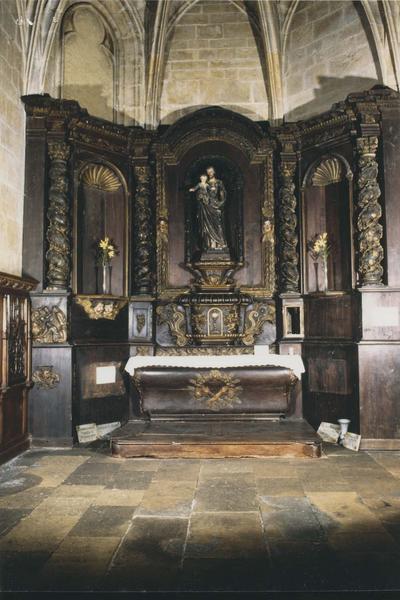 retable et tabernacle, autel dédié à l'Esprit-Saint, à Sainte Catherine, et à Saint Joseph