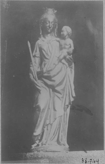 statue : Vierge à l'Enfant, vue générale