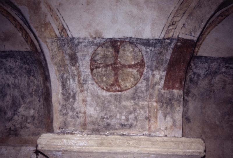 peinture monumentale, mur ouest du choeur :  croix de consécration, vue générale