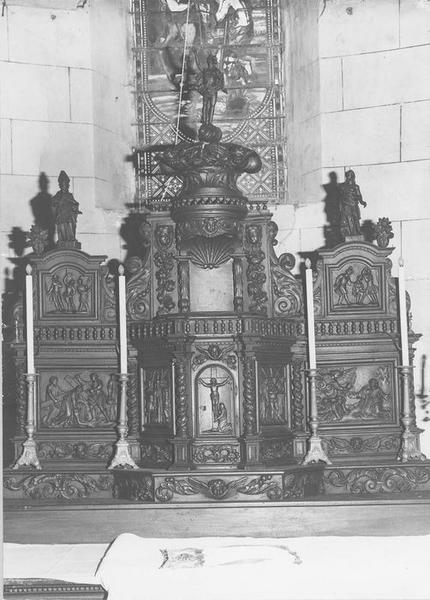 gradin, tabernacle, exposition, prédelle (maître-autel, tabernacle à ailes et dais d'exposition), vue générale