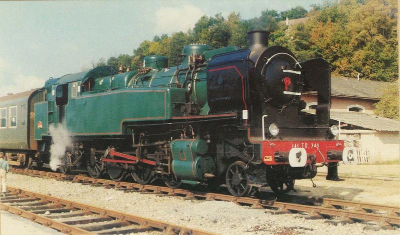 locomotive à vapeur : locomotive tender Fives-Lille, à voie normale 141 TD 740, vue générale