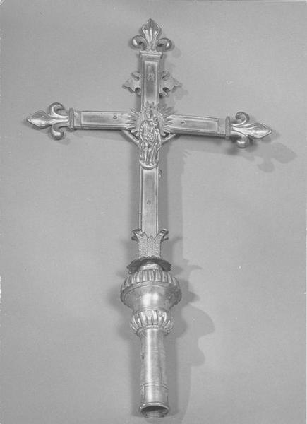 croix de procession, vue générale - © Ministère de la Culture (France), Médiathèque du patrimoine et de la photographie (objets mobiliers), tous droits réservés