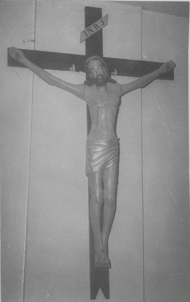 statue : Christ en croix, dit crucifix, vue générale - © Ministère de la Culture (France), Médiathèque du patrimoine et de la photographie (objets mobiliers), tous droits réservés