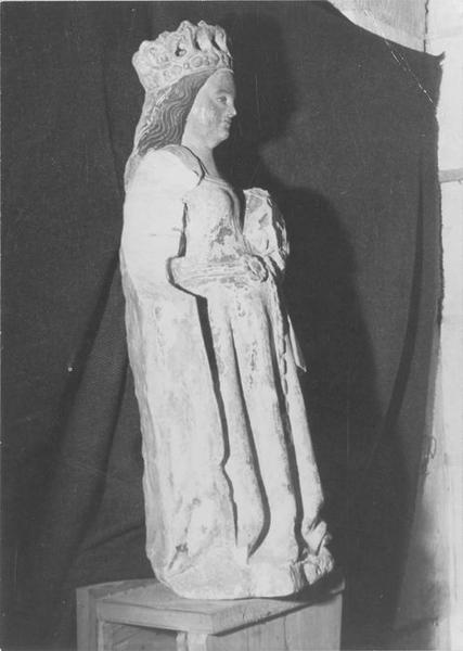 statue : Vierge à l'enfant, vue générale - © Ministère de la Culture (France), Médiathèque du patrimoine et de la photographie (objets mobiliers), tous droits réservés