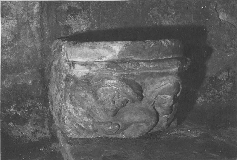 bénitier, vue générale - © Ministère de la Culture (France), Médiathèque du patrimoine et de la photographie (objets mobiliers), tous droits réservés