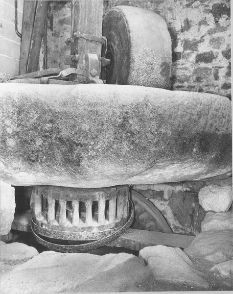 moulin à épices (?), dit moulin à huile, détail - © Ministère de la Culture (France), Médiathèque du patrimoine et de la photographie (objets mobiliers), tous droits réservés