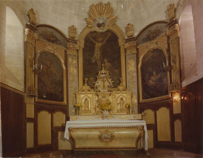 3 tableaux d'autel : Christ en croix, saint Michel terrassant le démon, Adoration des bergers