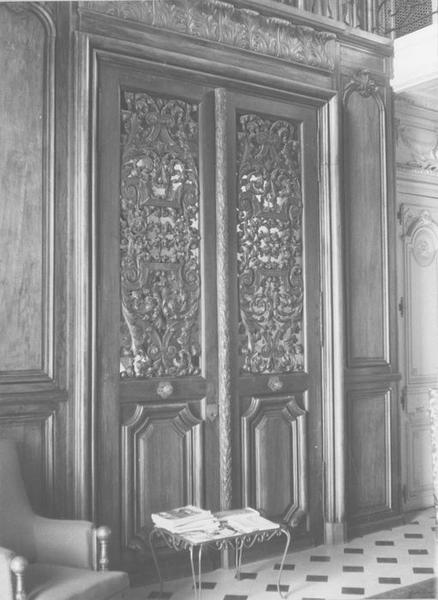 porte, vue générale
