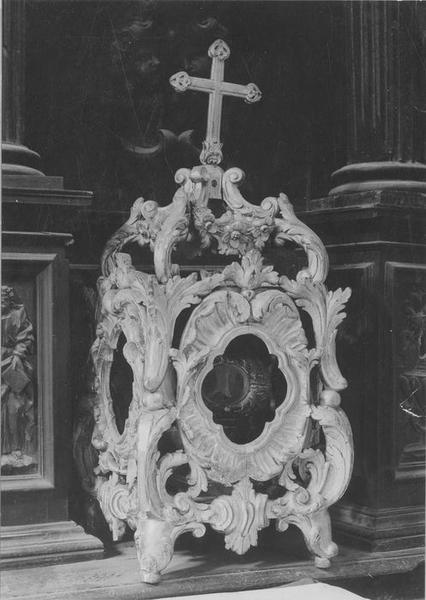 reliquaire, style rocaille, vue générale - © Ministère de la Culture (France), Médiathèque du patrimoine et de la photographie (objets mobiliers), tous droits réservés