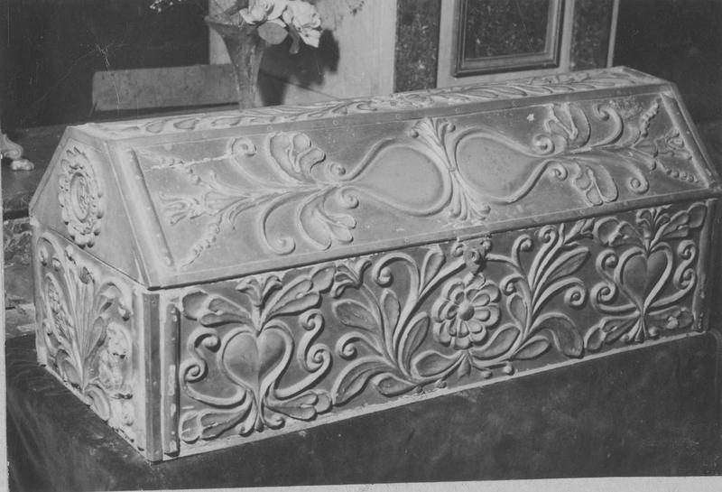 coffret-reliquaire de saint Sour, vue générale - © Ministère de la Culture (France), Médiathèque du patrimoine et de la photographie (objets mobiliers), tous droits réservés