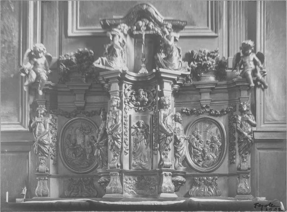 tabernacle (tabernacle à ailes), du maître-autel, vue générale