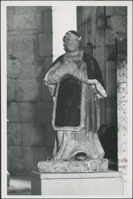 statue : Saint Mandé