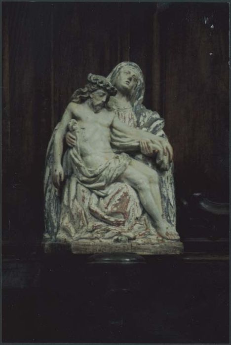 groupe sculpté : Vierge de pitié