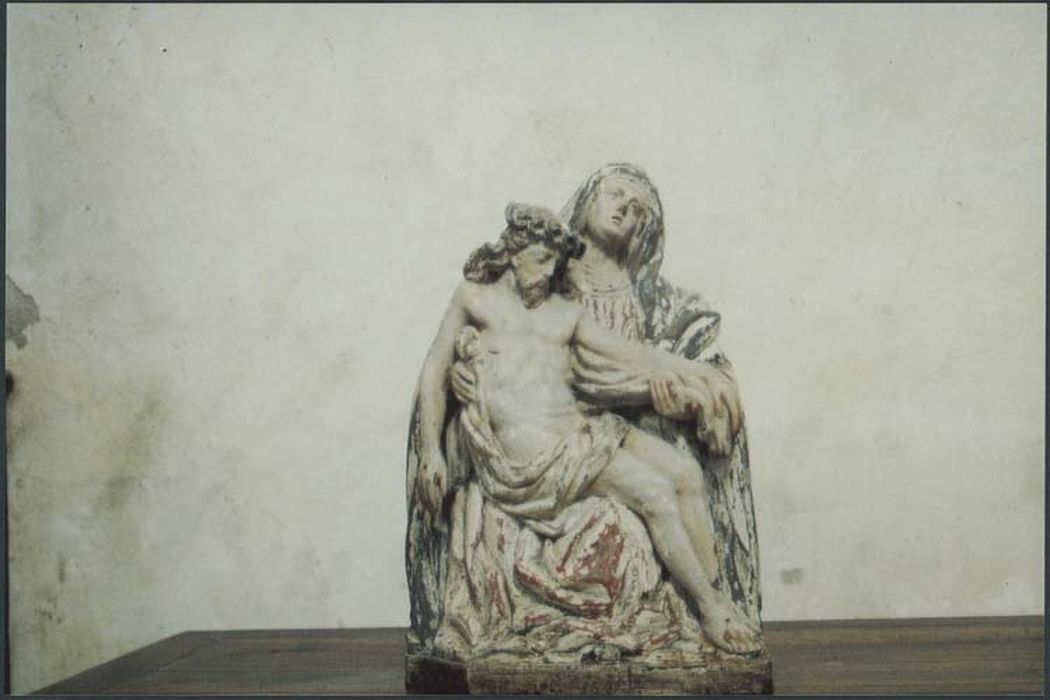 groupe sculpté : Vierge de pitié