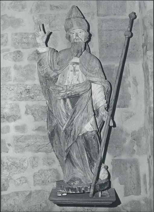 statue : Saint évêque