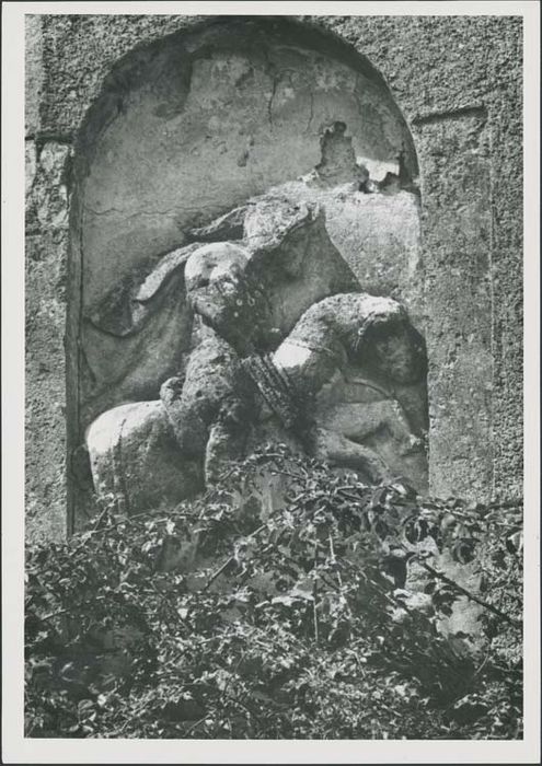 bas-relief : Saint Georges - © Ministère de la Culture (France), Médiathèque du patrimoine et de la photographie, diffusion GrandPalaisRmn Photo