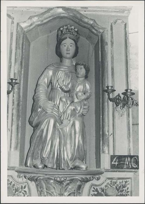 statue : Vierge à l'Enfant