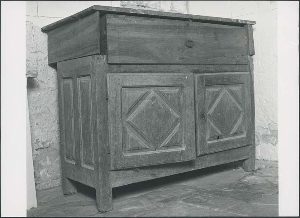 meuble de sacristie