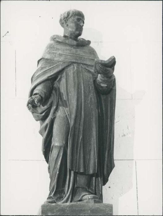 statue : Saint Dominique