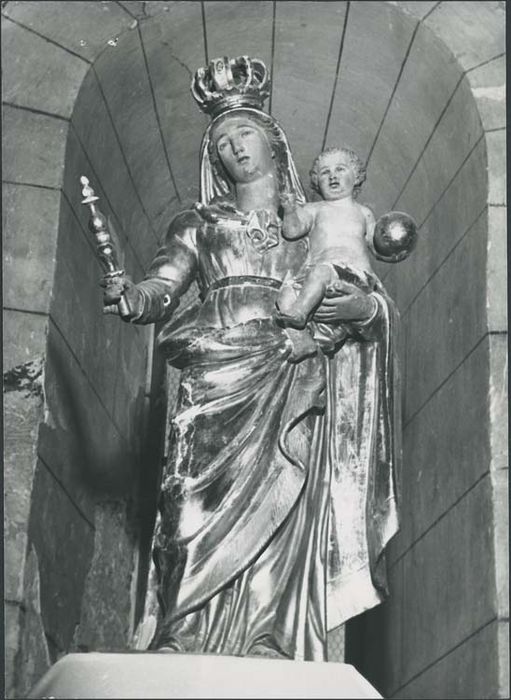 Statue : Vierge à l'Enfant