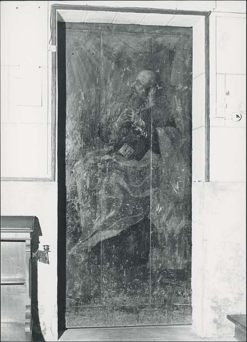 vantail de porte de sacristie peinte
