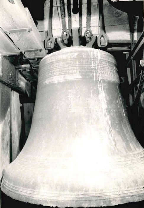 cloche (bourdon) n°2 - © Ministère de la Culture (France), Médiathèque du patrimoine et de la photographie, Tous droits réservés 