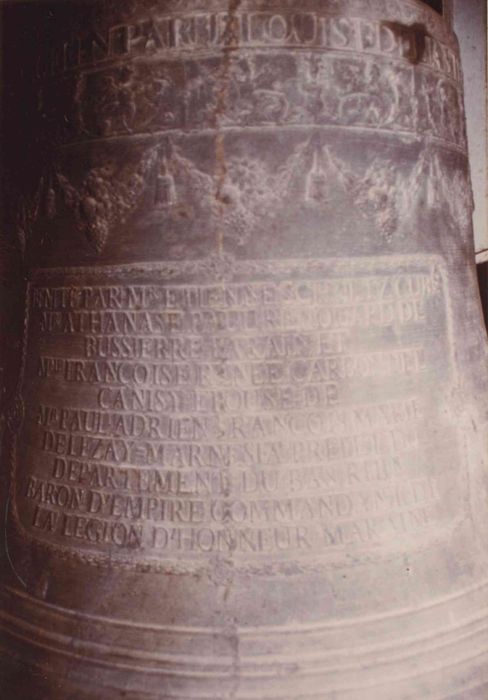 cloche sainte Anne dédiée au roi de Rome, détail de l’inscription - © Ministère de la Culture (France), Médiathèque du patrimoine et de la photographie, Tous droits réservés 