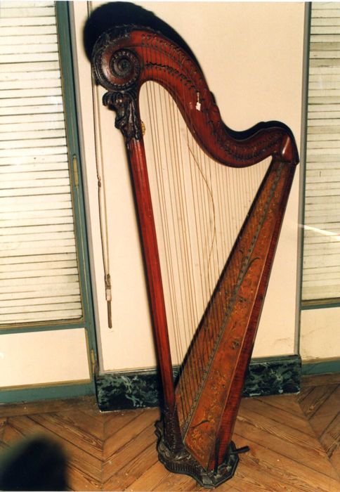 harpe à pédales - © Ministère de la Culture (France), Médiathèque du patrimoine et de la photographie, Tous droits réservés