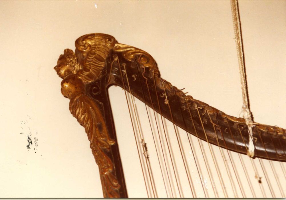 harpe portative, détail
