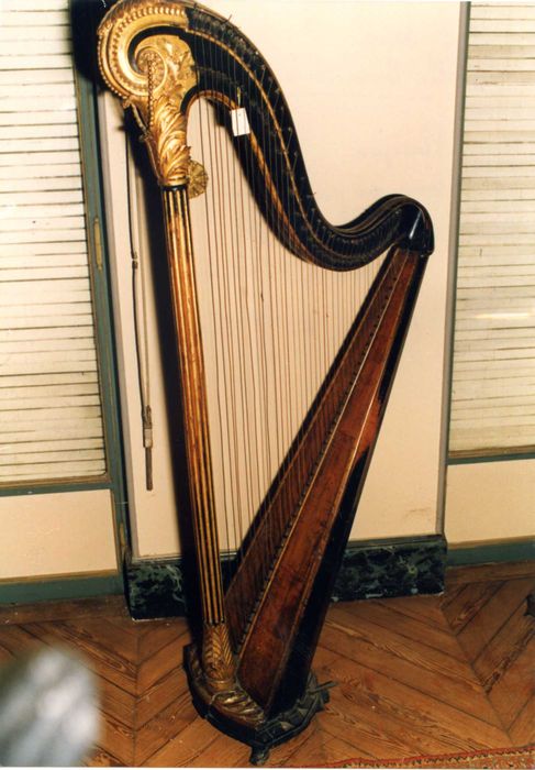 harpe à pédales - © Ministère de la Culture (France), Médiathèque du patrimoine et de la photographie, Tous droits réservés
