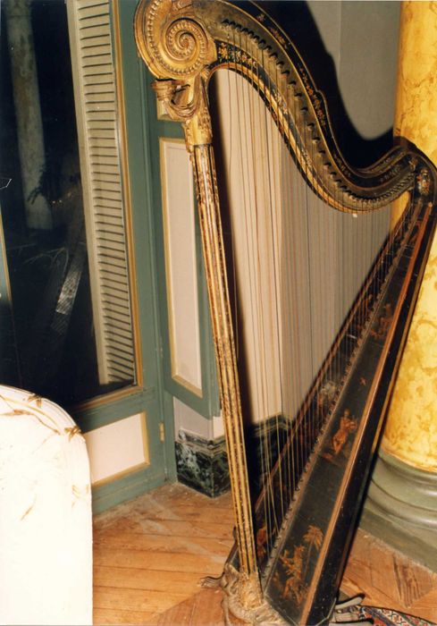 harpe à pédales - © Ministère de la Culture (France), Médiathèque du patrimoine et de la photographie, Tous droits réservés