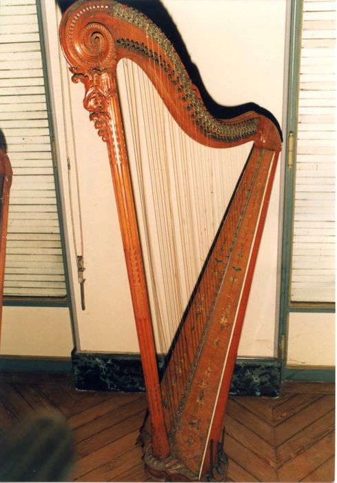 harpe à pédales - © Ministère de la Culture (France), Médiathèque du patrimoine et de la photographie, Tous droits réservés