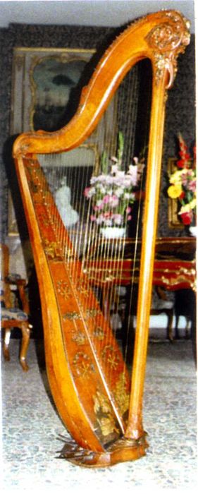 harpe style Louis XVI