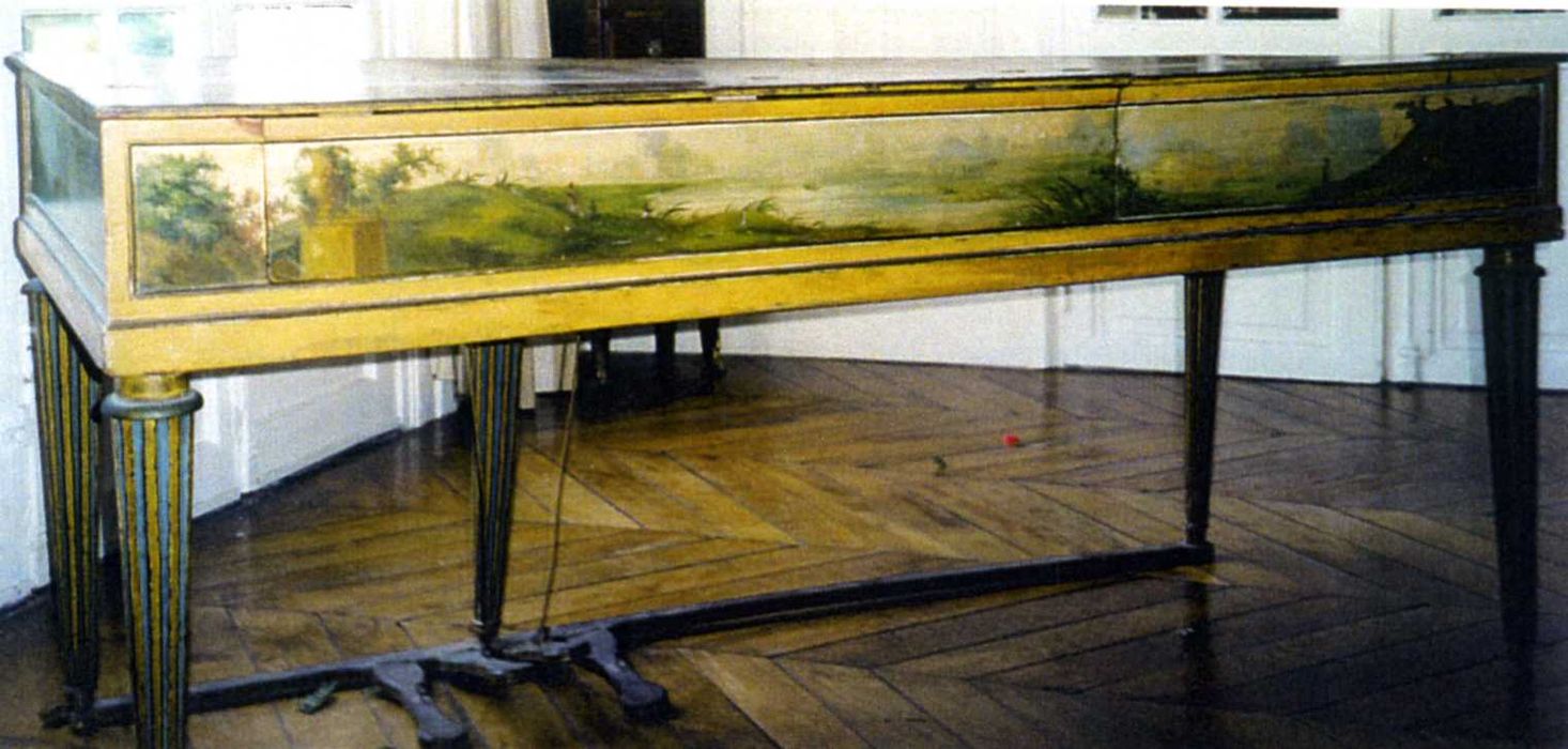 piano carré - © Ministère de la Culture (France), Médiathèque du patrimoine et de la photographie, Tous droits réservés 