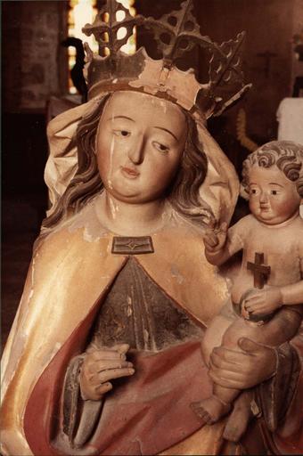 statue : Vierge à l'Enfant, partie haute, visage de la vierge et enfant Jésus bénissant, avant restauration