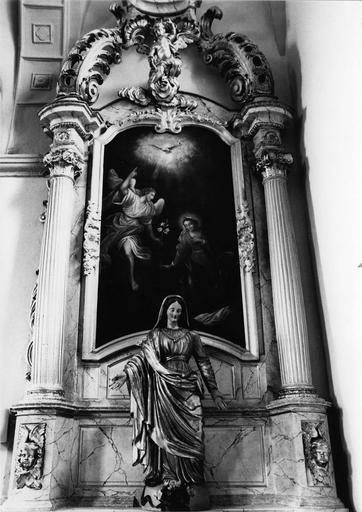autel et retable latéral sud, tableau : L'Annonciation, bois sculpté polychrome et doré, 18e siècle