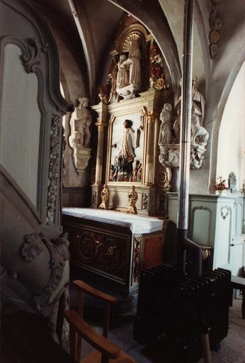 Autel et retable latéral nord, et son bas-relief : La Prédication de saint François-Xavier