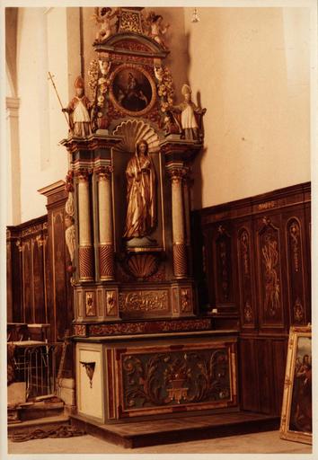 retable latéral droit, statue de la Vierge, après restauration