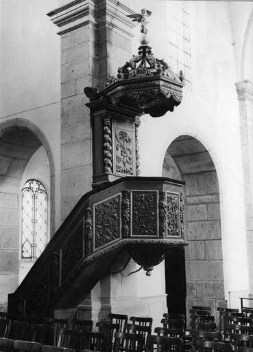 chaire à prêcher, bois sculpté, 18e siècle - © Ministère de la Culture (France), Médiathèque du patrimoine et de la photographie (objets mobiliers), tous droits réservés