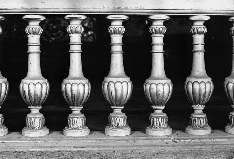 balustrade de clôture du choeur, 18e siècle - © Ministère de la Culture (France), Médiathèque du patrimoine et de la photographie (objets mobiliers), tous droits réservés