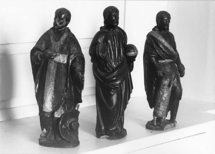 trois statuettes du retable