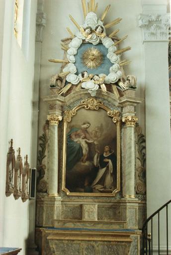 Autel et retable latéral gauche, tableau : Le Rosaire